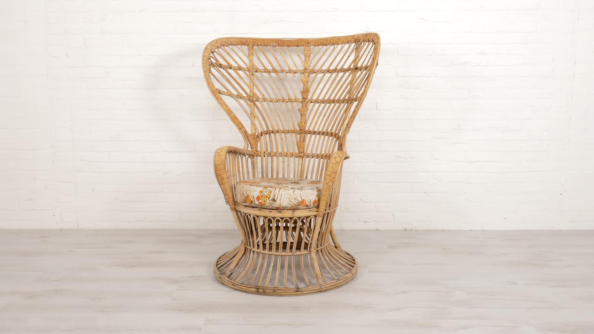 Vintage Pauwenstoel Peacock Chair Rotan