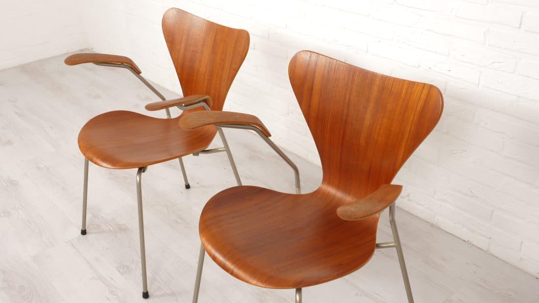 2 Vintage Vlinderstoelen Van Arne Jacobsen Voor Fritz Hansen Model 3207 Teak