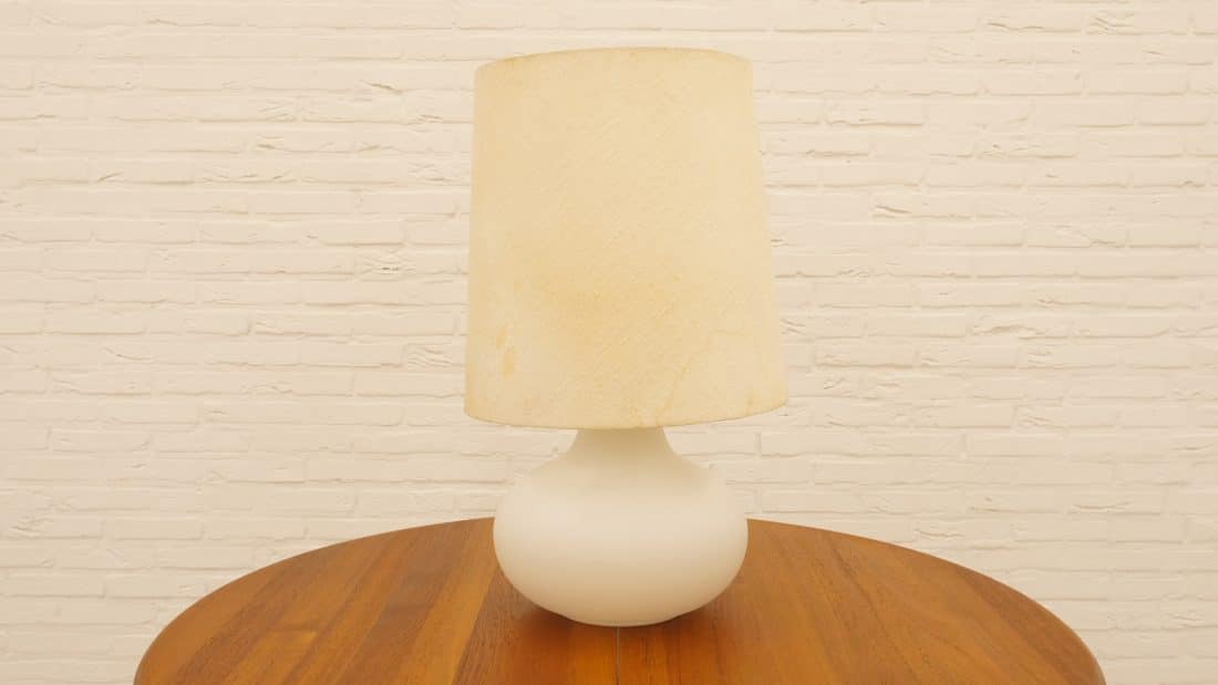 Trp Post Container Data Trp Post Id 10904 Table Lamp Limburg Glass White Vintage Trp Post Container