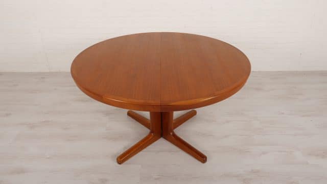 Vintage Ronde Eettafel Ovaal Teak Uitschuifbaar