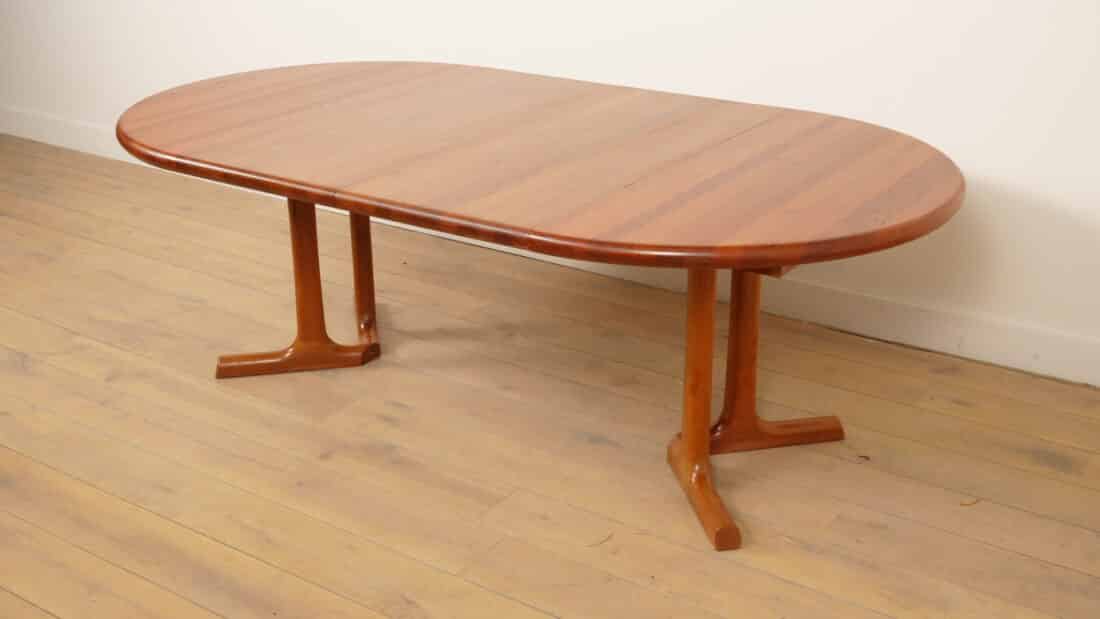 Vintage Uitschuifbare Ronde Eettafel Dyrlund Massief Teak Deens Vintage Uitschuifbare Ronde Eettafel Dyrlund Massief Teak Deens
