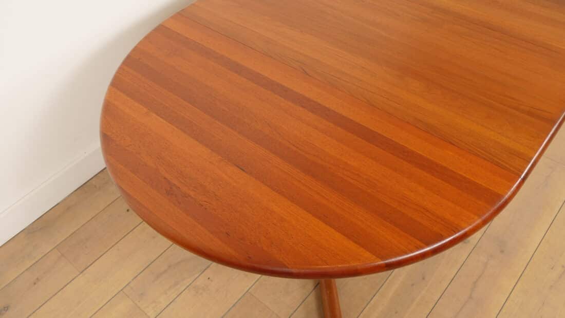 Vintage Uitschuifbare Ronde Eettafel Dyrlund Massief Teak Deens Vintage Uitschuifbare Ronde Eettafel Dyrlund Massief Teak Deens