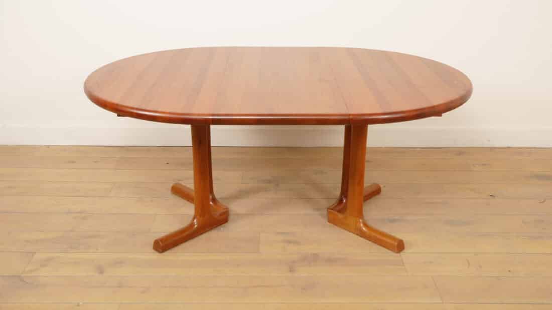 Vintage Uitschuifbare Ronde Eettafel Dyrlund Massief Teak Deens Vintage Uitschuifbare Ronde Eettafel Dyrlund Massief Teak Deens