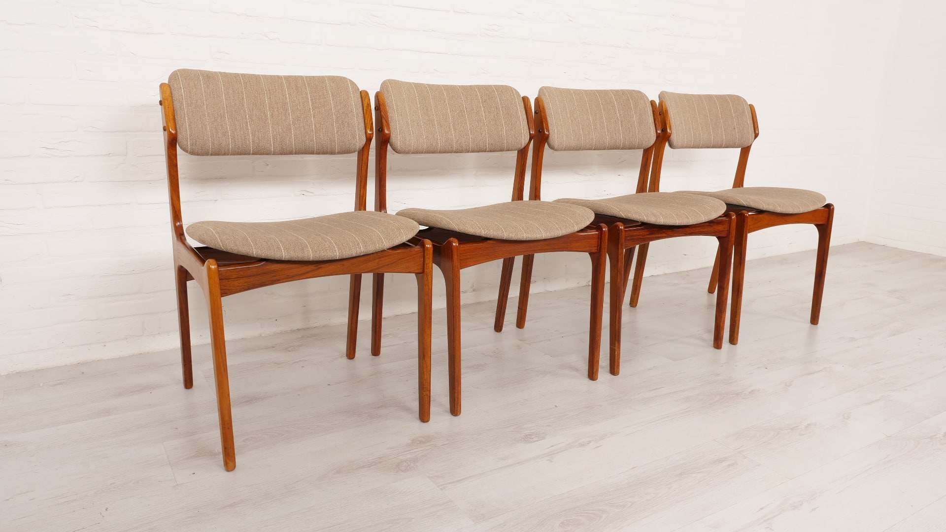 4 x dining chairs | Erik Buch | Model 49 | Teak online at