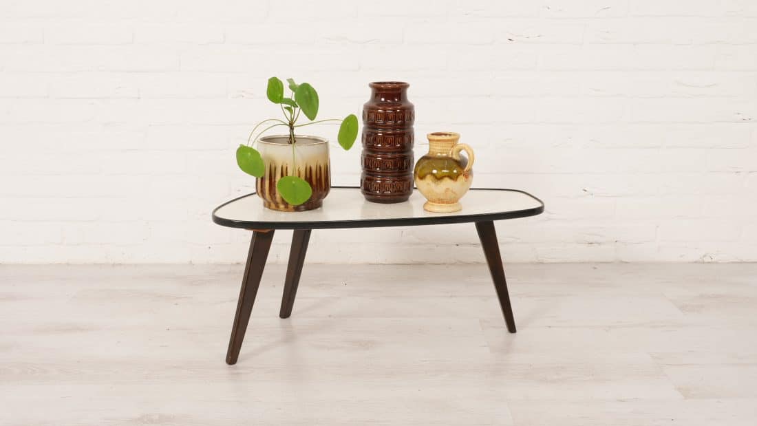 Trp Post Container Data Trp Post Id 14351 Vintage Plant Table Organic Black White Side Table Trp Post Container