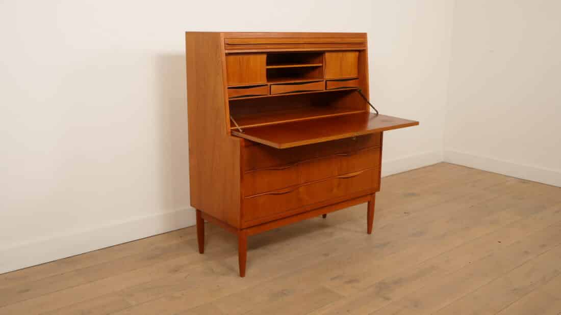 Données du conteneur Trp Post - ID Trp Post 15344 Secrétaire vintage Erling Torvits en teck 104 cm Conteneur Trp Post Données du conteneur Trp Post - ID Trp Post 15344 Secrétaire vintage Erling Torvits en teck 104 cm Conteneur Trp Post