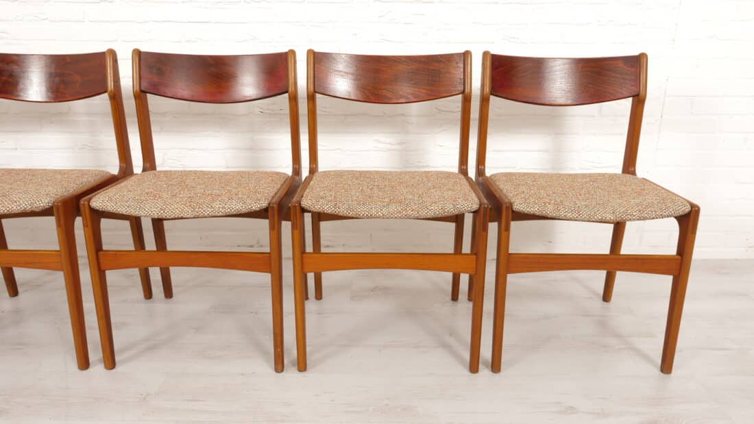 Set Van 6 Eetkamerstoelen Vintage Opnieuw Gestoffeerd