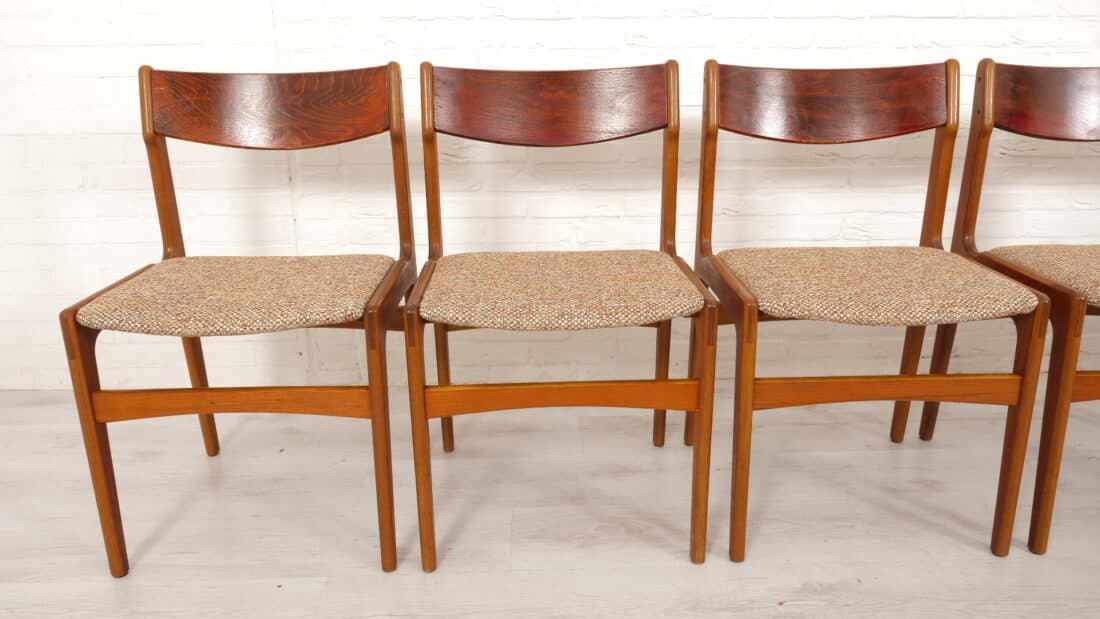 Set Van 6 Eetkamerstoelen Vintage Opnieuw Gestoffeerd