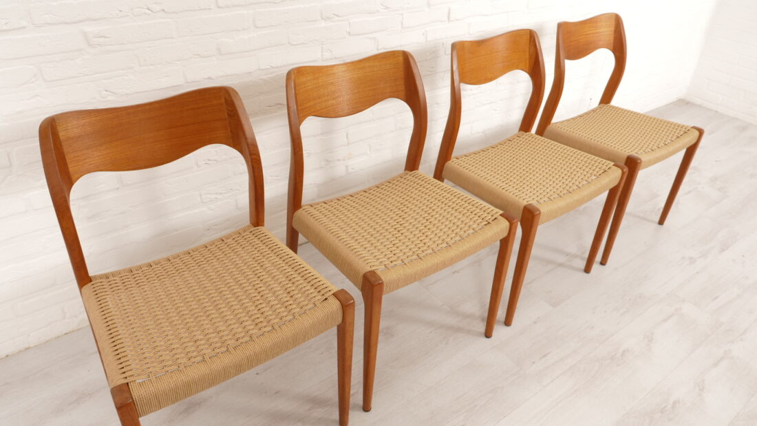 Trp Post Container Data Trp Post Id 17908 Set Of 4 Vintage Dining Chairs Niels Otto Mller Model 71 Trp Post Container