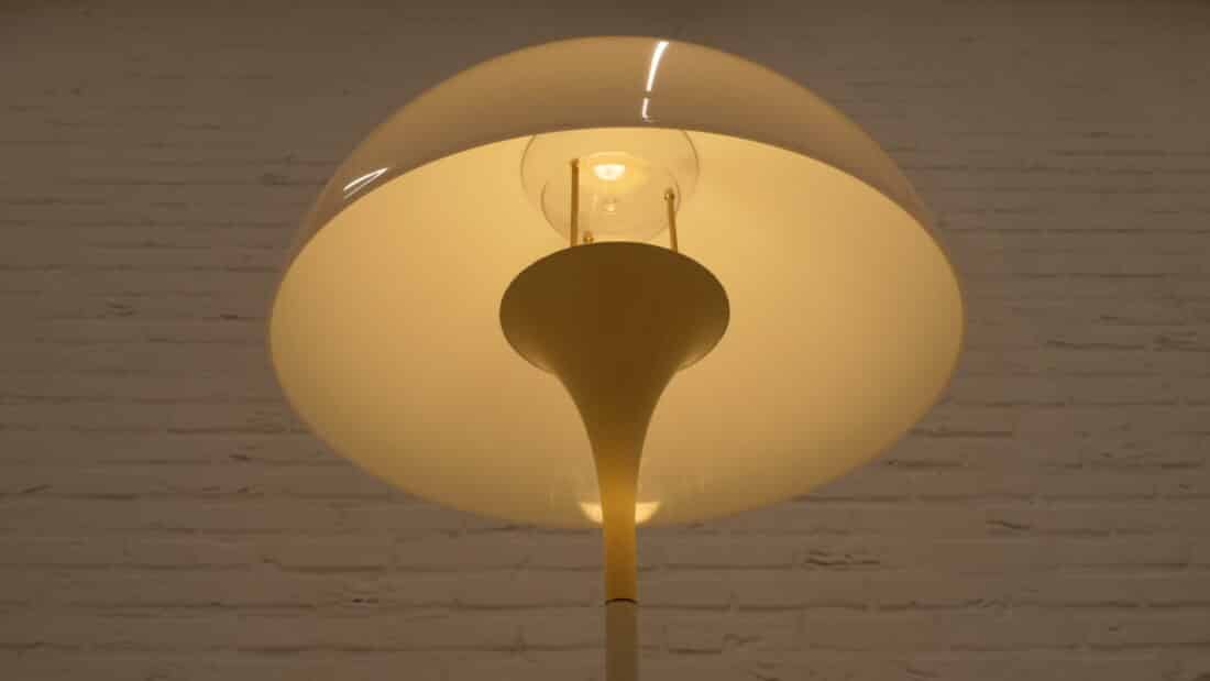 Vintage Vloerlamp Louis Poulsen Panthella Verner Panton