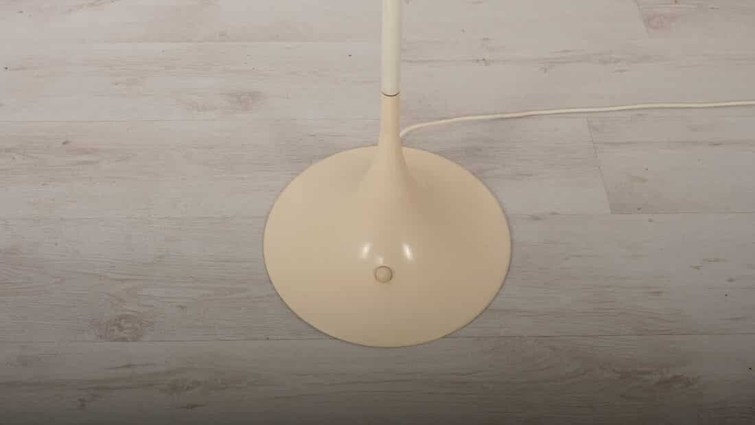 Vintage Vloerlamp Louis Poulsen Panthella Verner Panton