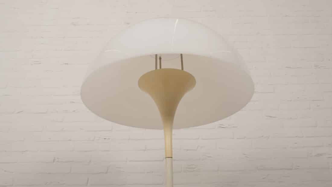 Vintage Vloerlamp Louis Poulsen Panthella Verner Panton