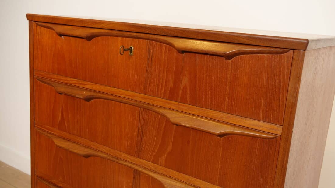 Vintage Deense Ladekast Teak 6 Lades 122 Cm