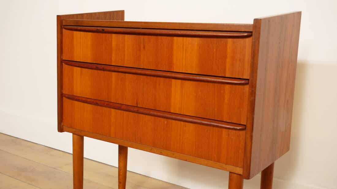 Trp Post Container Data Trp Post Id 20554 Vintage Dresser 3 Drawer Nightstand Trp Post Container