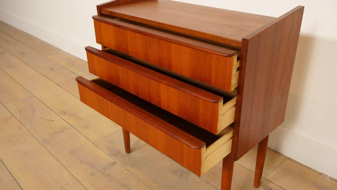 Trp Post Container Data Trp Post Id 20554 Vintage Dresser 3 Drawer Nightstand Trp Post Container