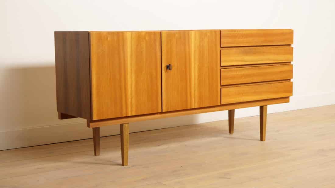 Trp Post Container Data Trp Post Id 20748 Vintage Sideboard Sleek Design 159 Cm Trp Post Container