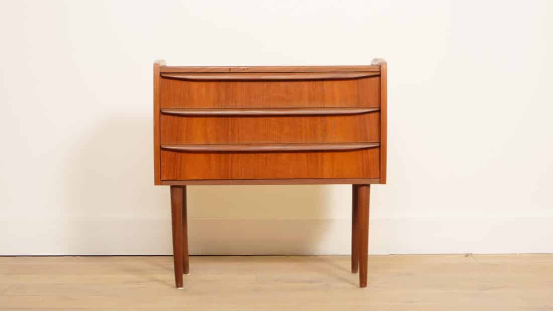 Trp Post Container Data Trp Post Id 20773 Vintage Dresser 3 Drawer Nightstand Trp Post Container