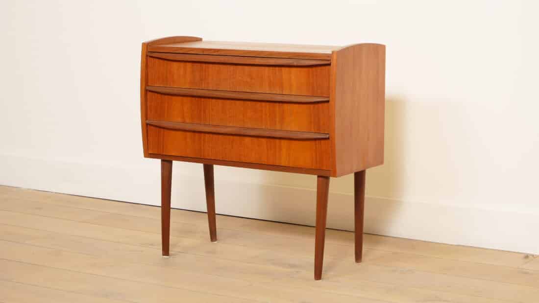 Trp Post Container Data Trp Post Id 20773 Vintage Dresser 3 Drawer Nightstand Trp Post Container
