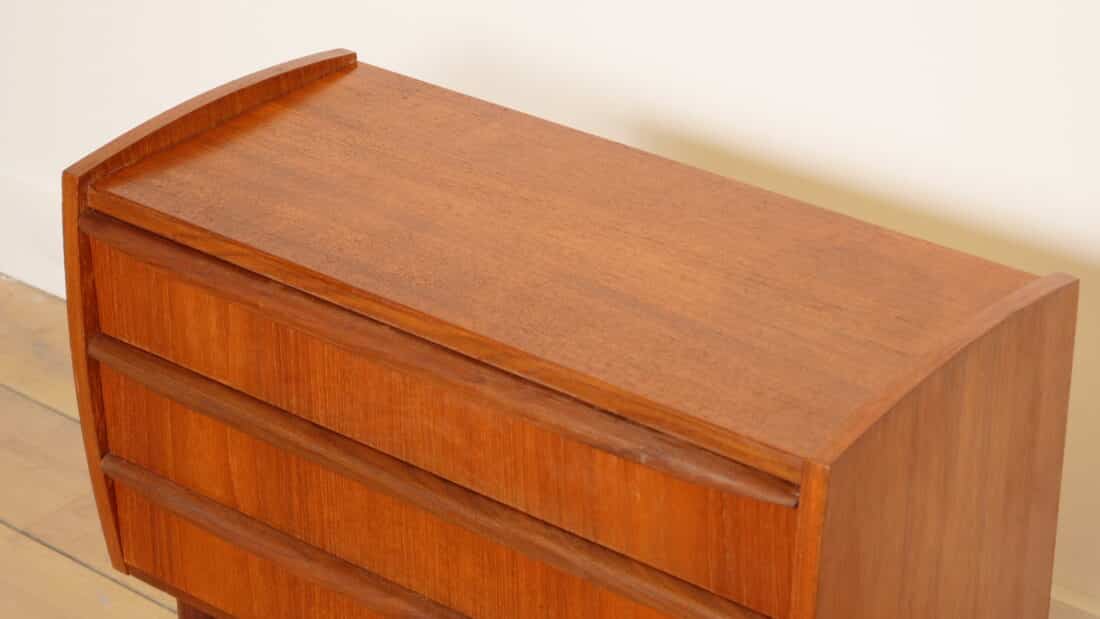 Trp Post Container Data Trp Post Id 20773 Vintage Dresser 3 Drawer Nightstand Trp Post Container
