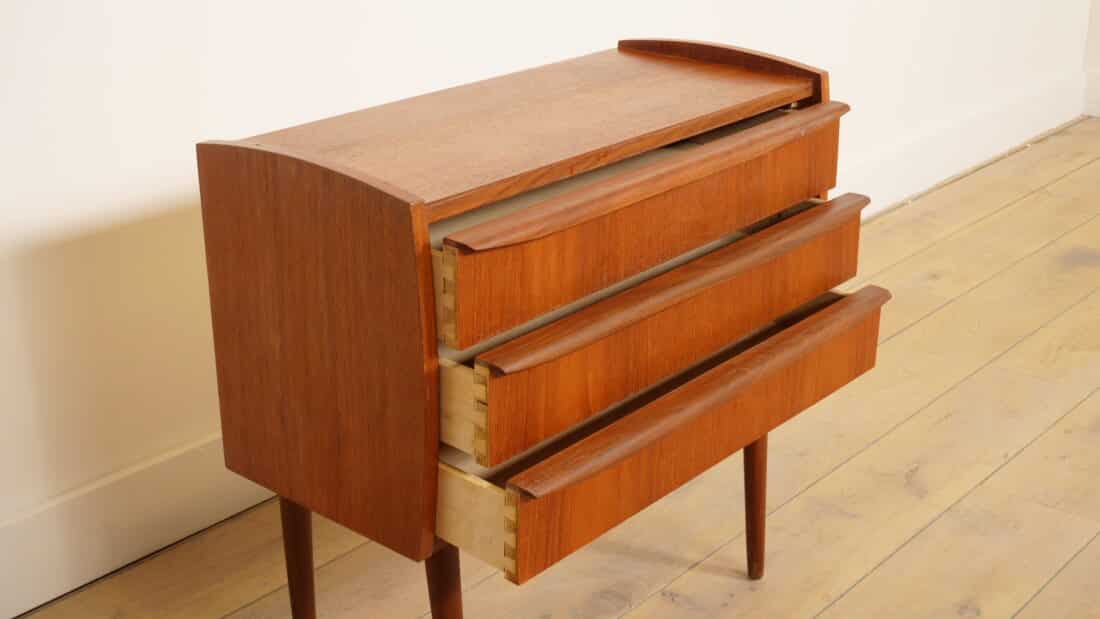 Trp Post Container Data Trp Post Id 20773 Vintage Dresser 3 Drawer Nightstand Trp Post Container