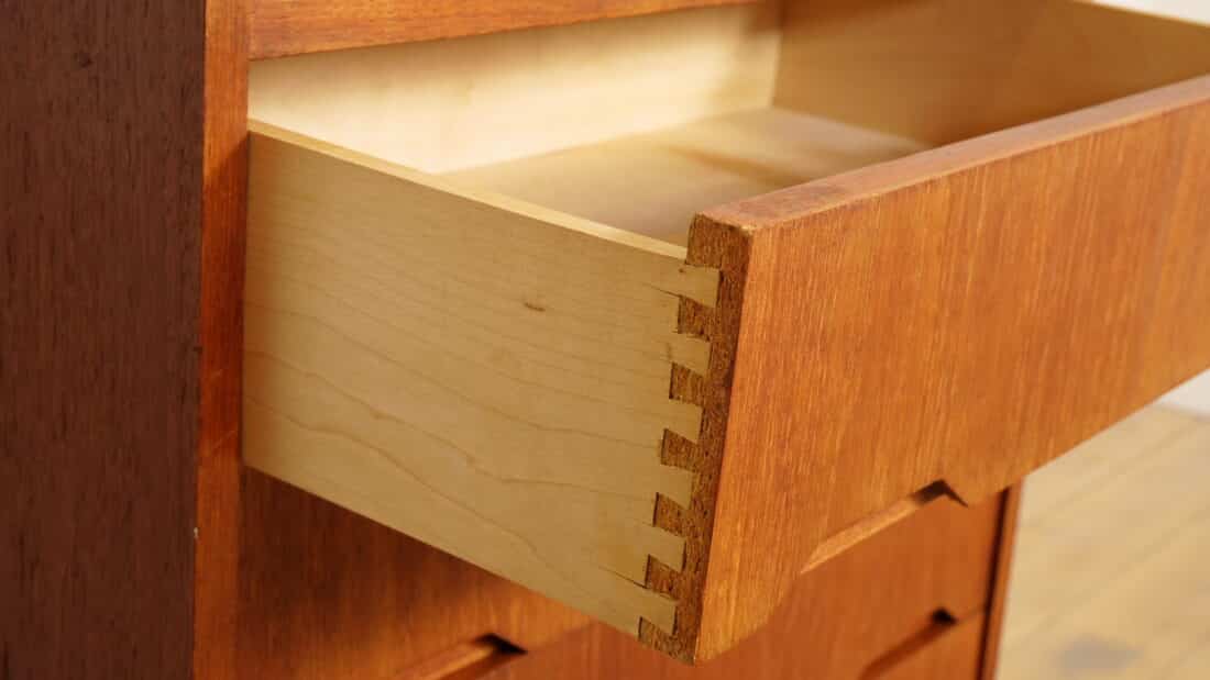 Vintage Deense Ladekast Teak 6 Lades 106 Cm