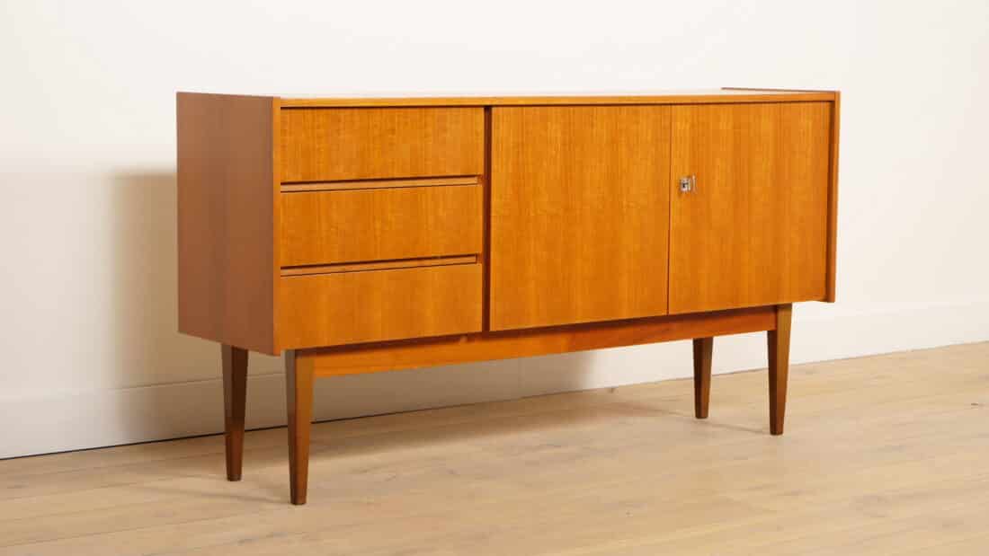 Vintage Dressoir Tv Meubel Strak Ontwerp 148 Cm
