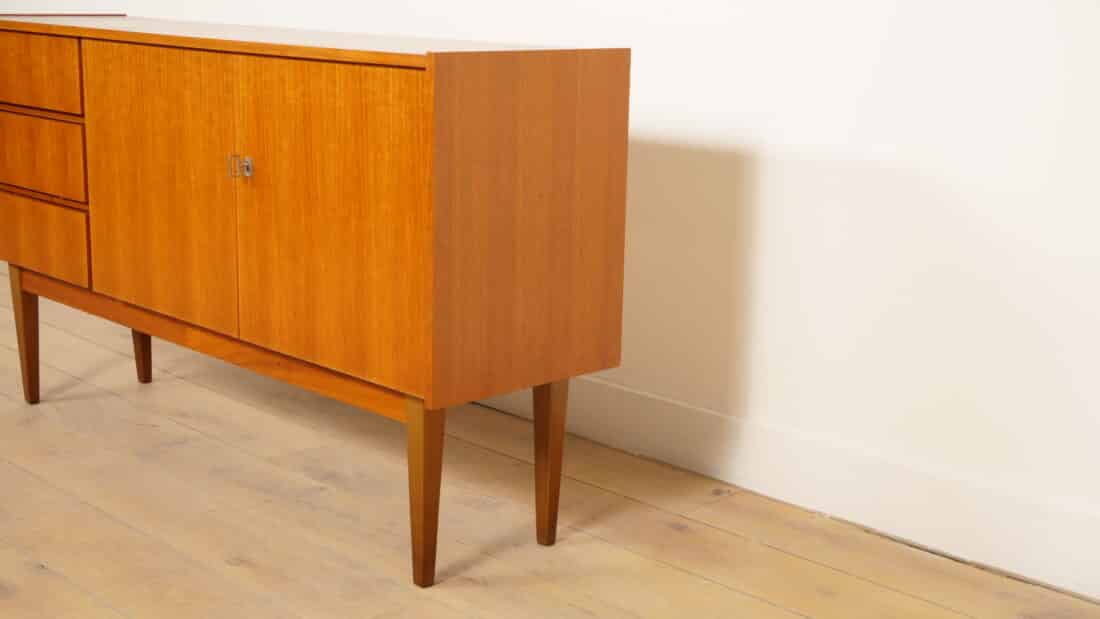Vintage Dressoir Tv Meubel Strak Ontwerp 148 Cm