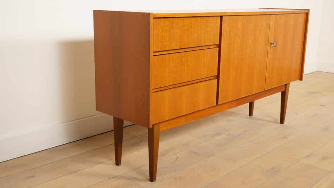 Vintage Dressoir Tv Meubel Strak Ontwerp 148 Cm