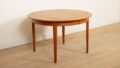 Vintage round dining table | Teak | extendable