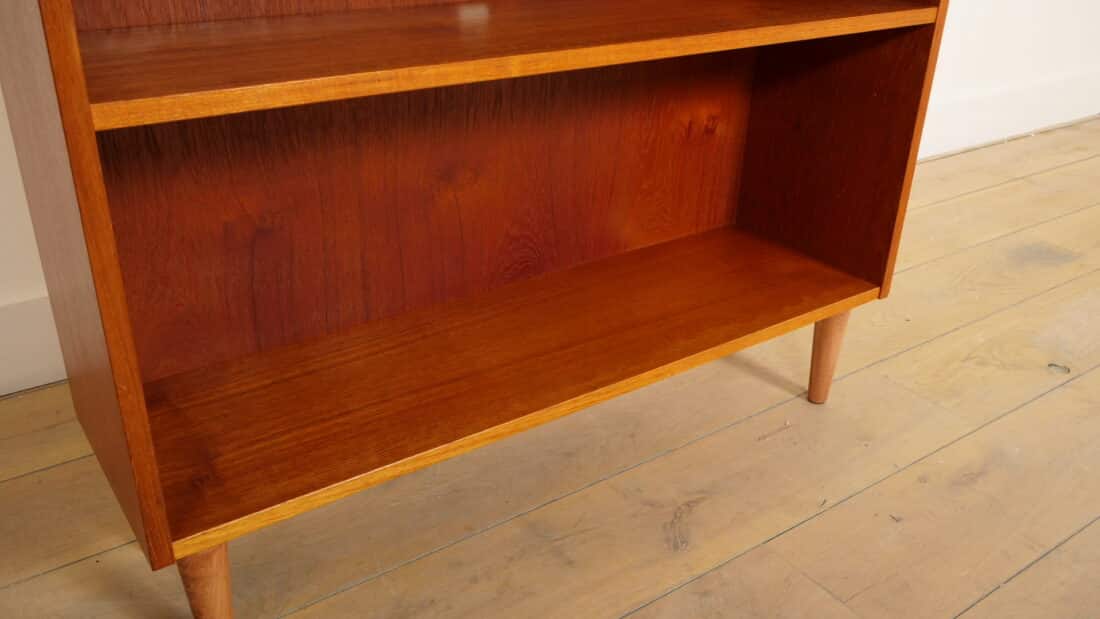 Vintage Boekenkastje Teak 74 Cm