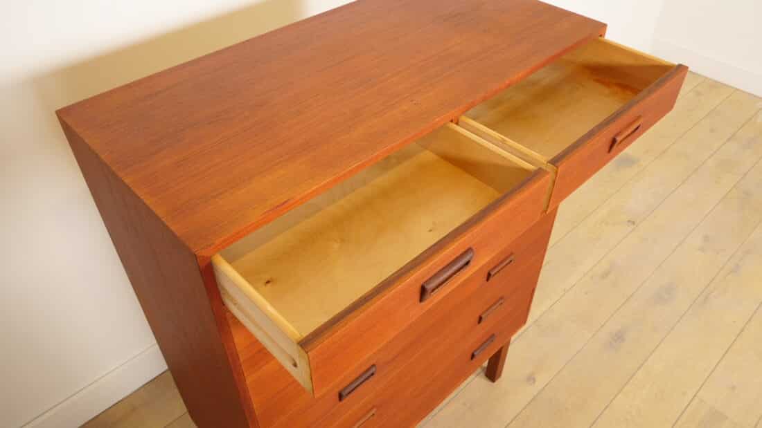 Vintage Ladekast 7 Lades Deens Design Teak