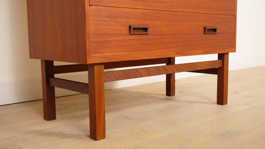 Vintage Ladekast 7 Lades Deens Design Teak