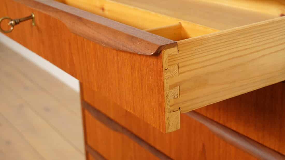 Vintage Deense Ladekast Teak 6 Lades 103 Cm