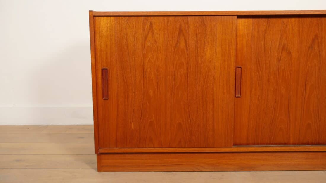Vintage Dressoir Schuifdeuren Scandinavisch Design