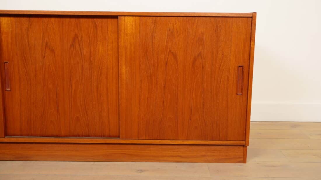 Vintage Dressoir Schuifdeuren Scandinavisch Design