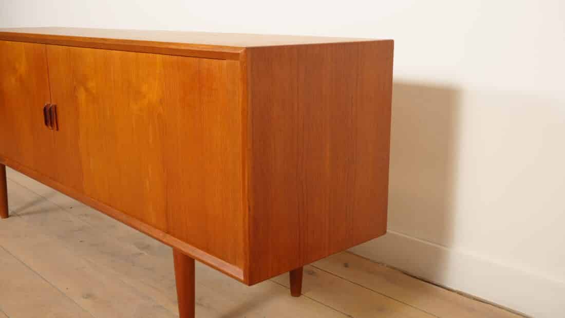 Vintage Dressoir Svend Aage Larsen Deens Design Tambourdeur