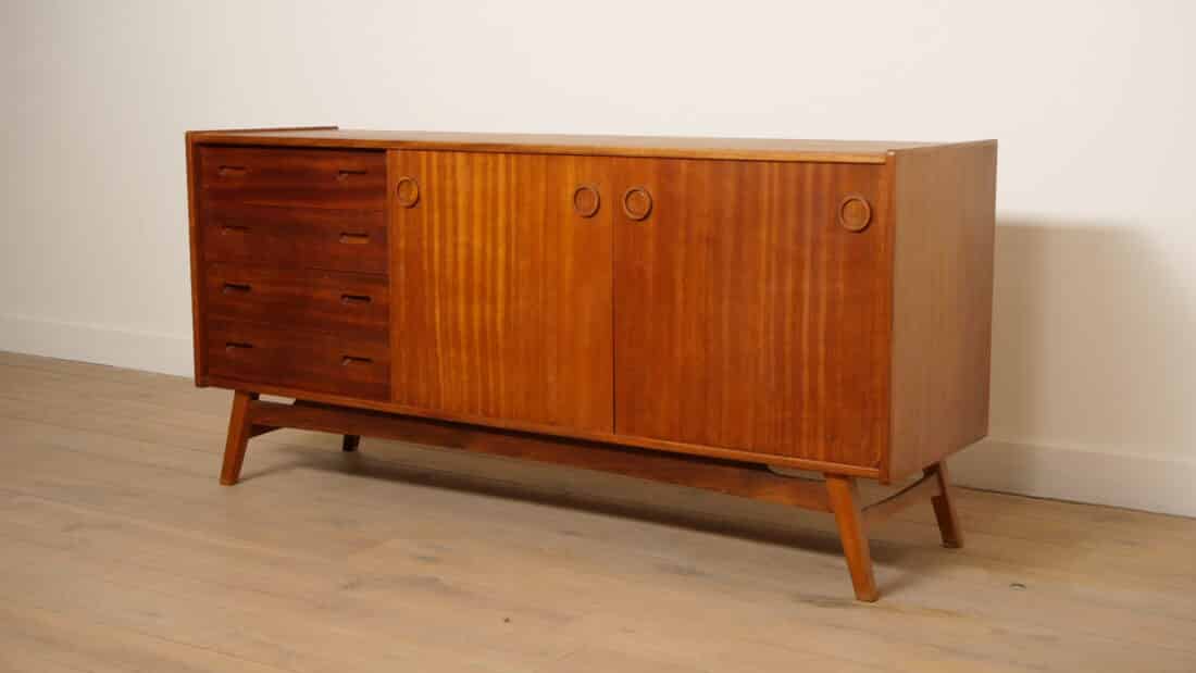 Trp Post Container Data Trp Post Id 21554 Vintage Dressoir Notenhout 180 Cm Trp Post Container