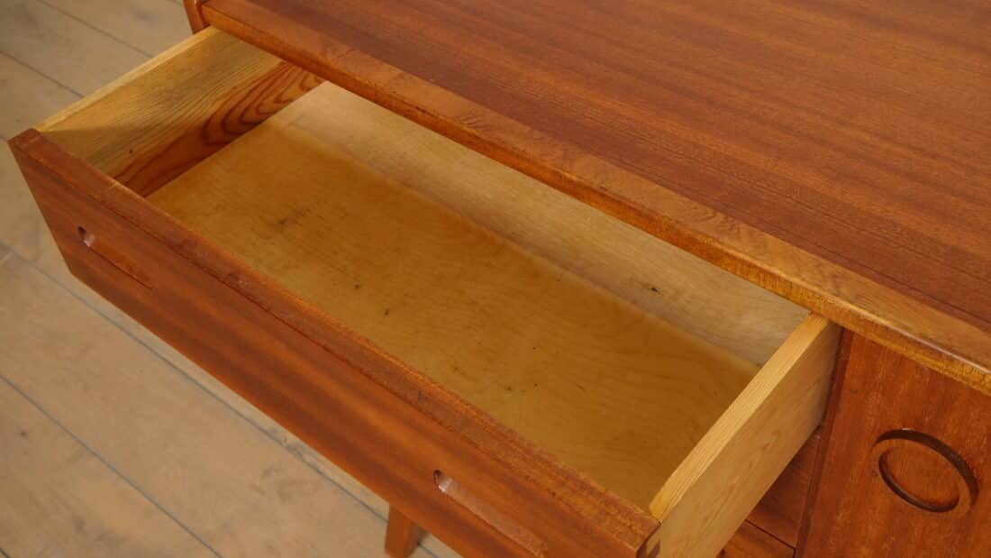 Trp Post Container Data Trp Post Id 21554 Vintage Dressoir Notenhout 180 Cm Trp Post Container