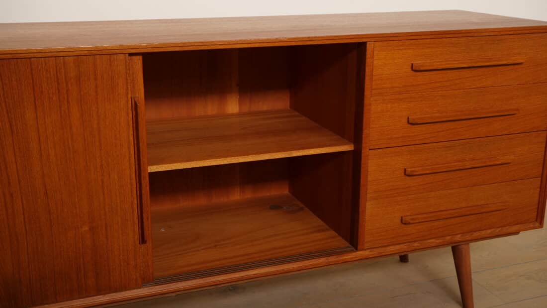 Vintage Dressoir Deens Design 153 Cm