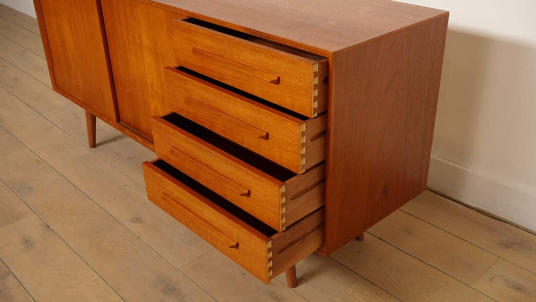 Vintage Dressoir Deens Design 153 Cm