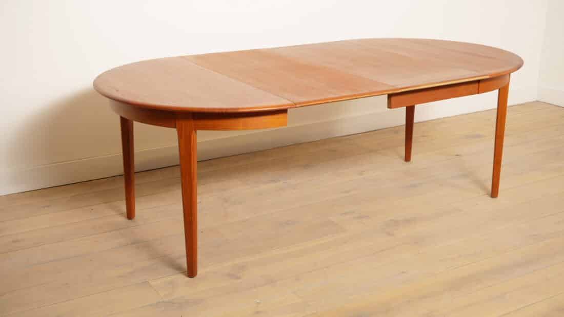 Vintage Ronde Eettafel Teak Uitschuifbaar