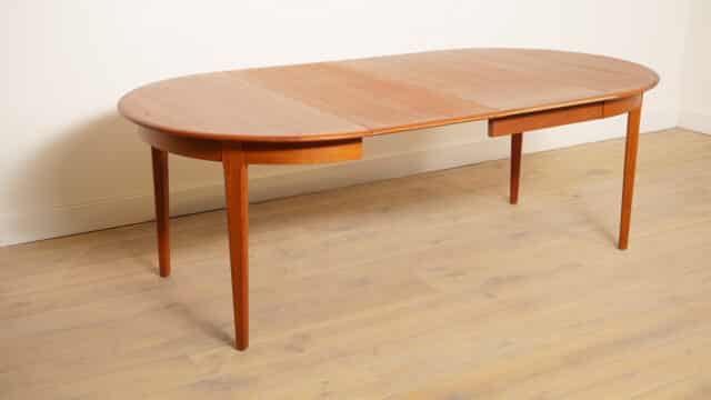 Vintage Ronde Eettafel Teak Uitschuifbaar