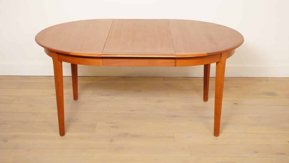 Vintage Ronde Eettafel Teak Uitschuifbaar