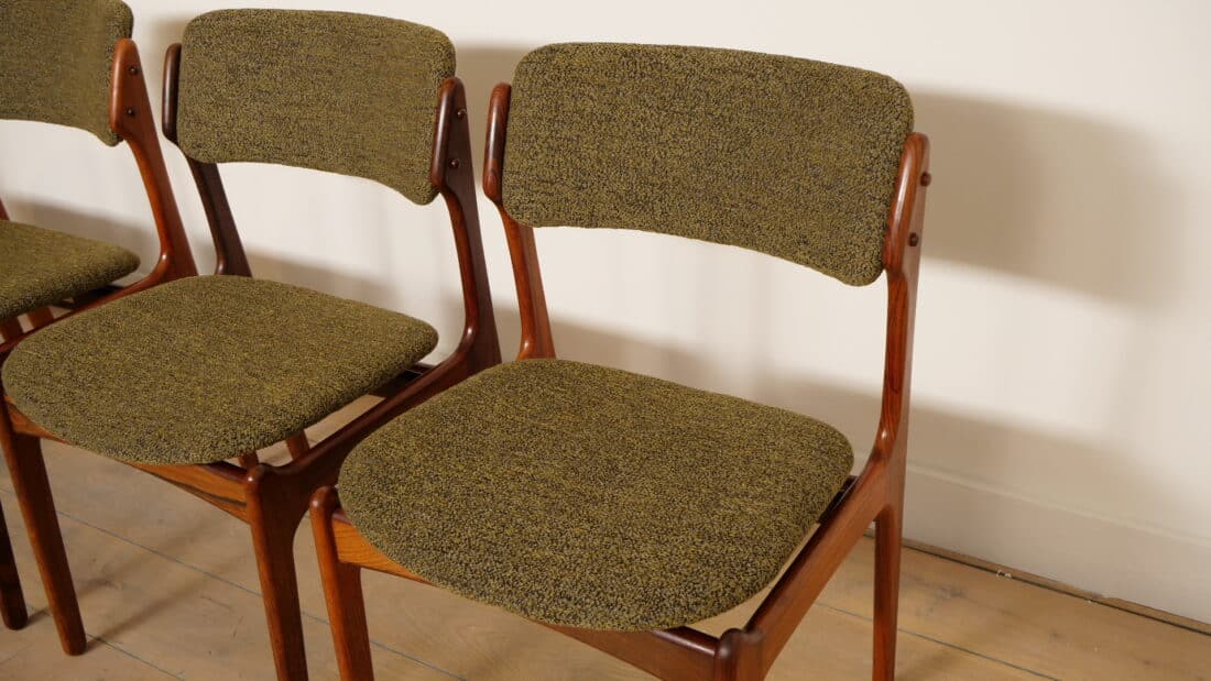 6 X Eetkamerstoelen Erik Buch Model 49 Teak Opnieuw Gestoffeerd