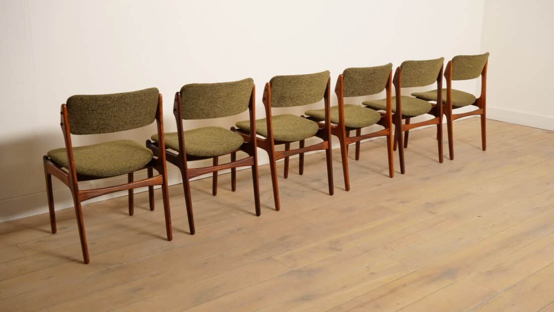 6 X Eetkamerstoelen Erik Buch Model 49 Teak Opnieuw Gestoffeerd
