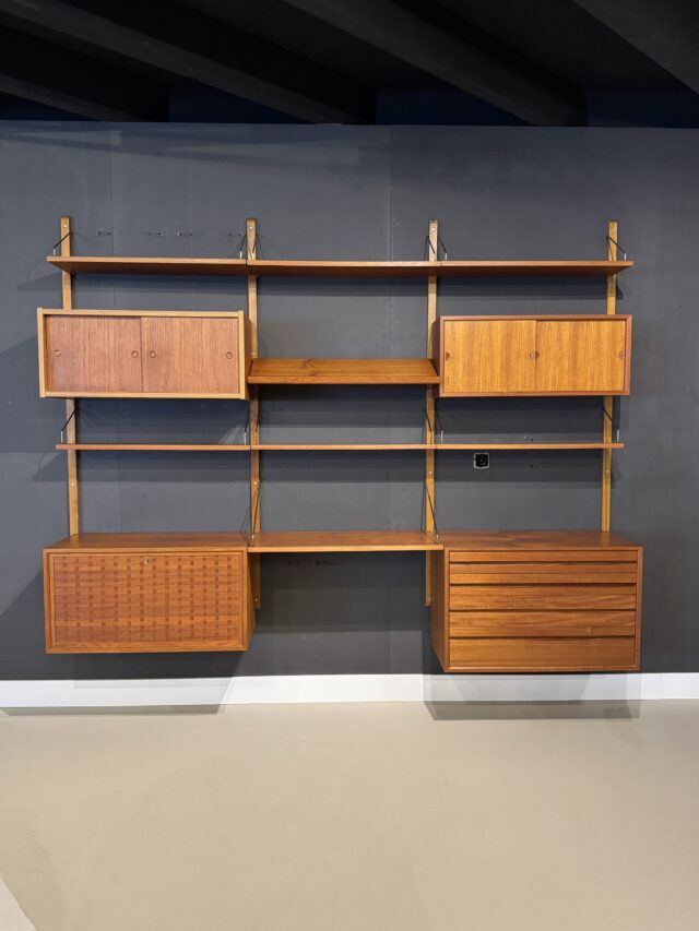 Wand Systeem Royal System Poul Cadovius Teak