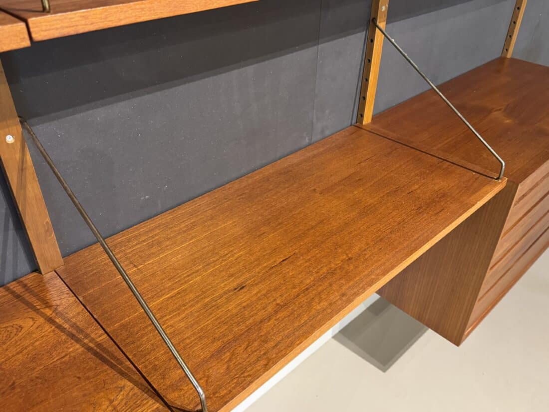 Wand Systeem Royal System Poul Cadovius Teak