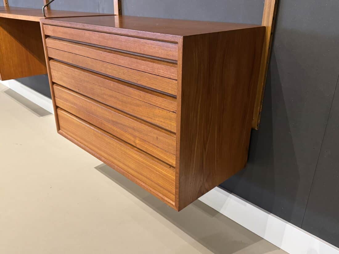 Wand Systeem Royal System Poul Cadovius Teak