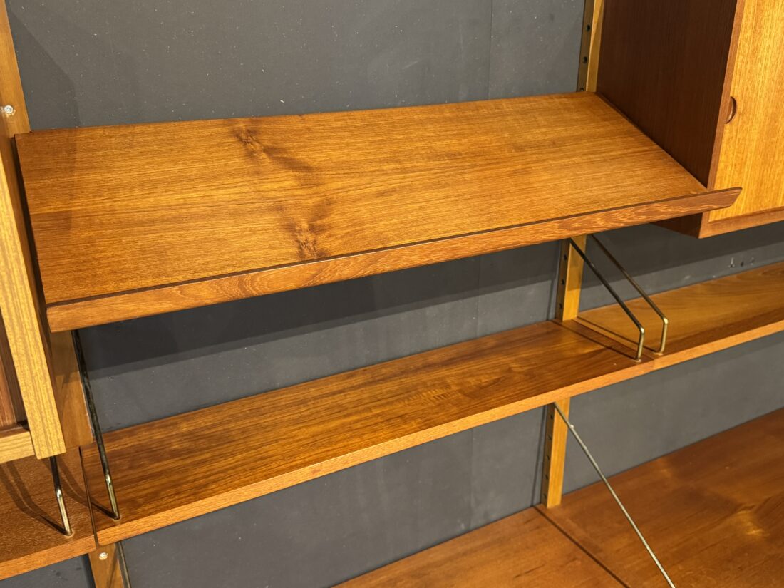 Wand Systeem Royal System Poul Cadovius Teak