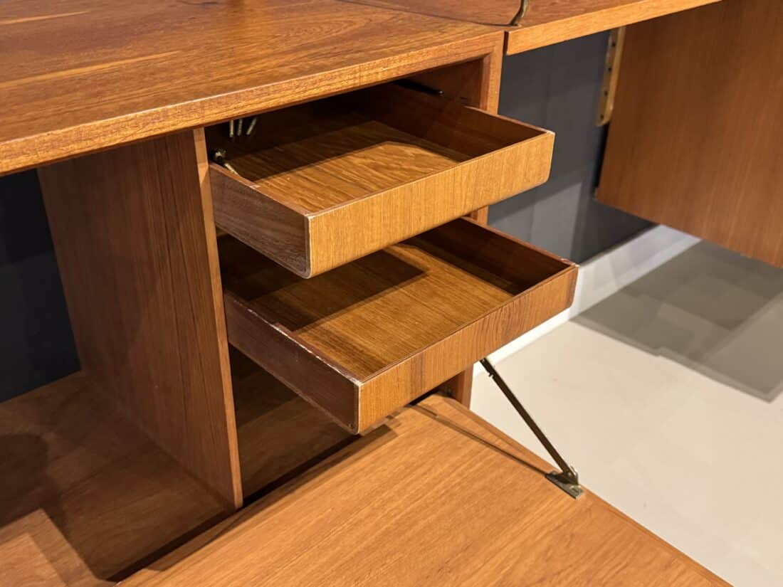 Wand Systeem Royal System Poul Cadovius Teak